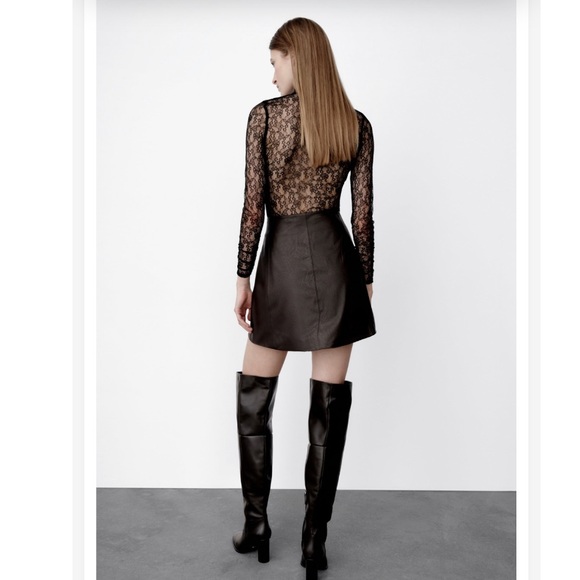 ZARA FAUX LEATHER MINI SKIRT - Picture 4 of 6